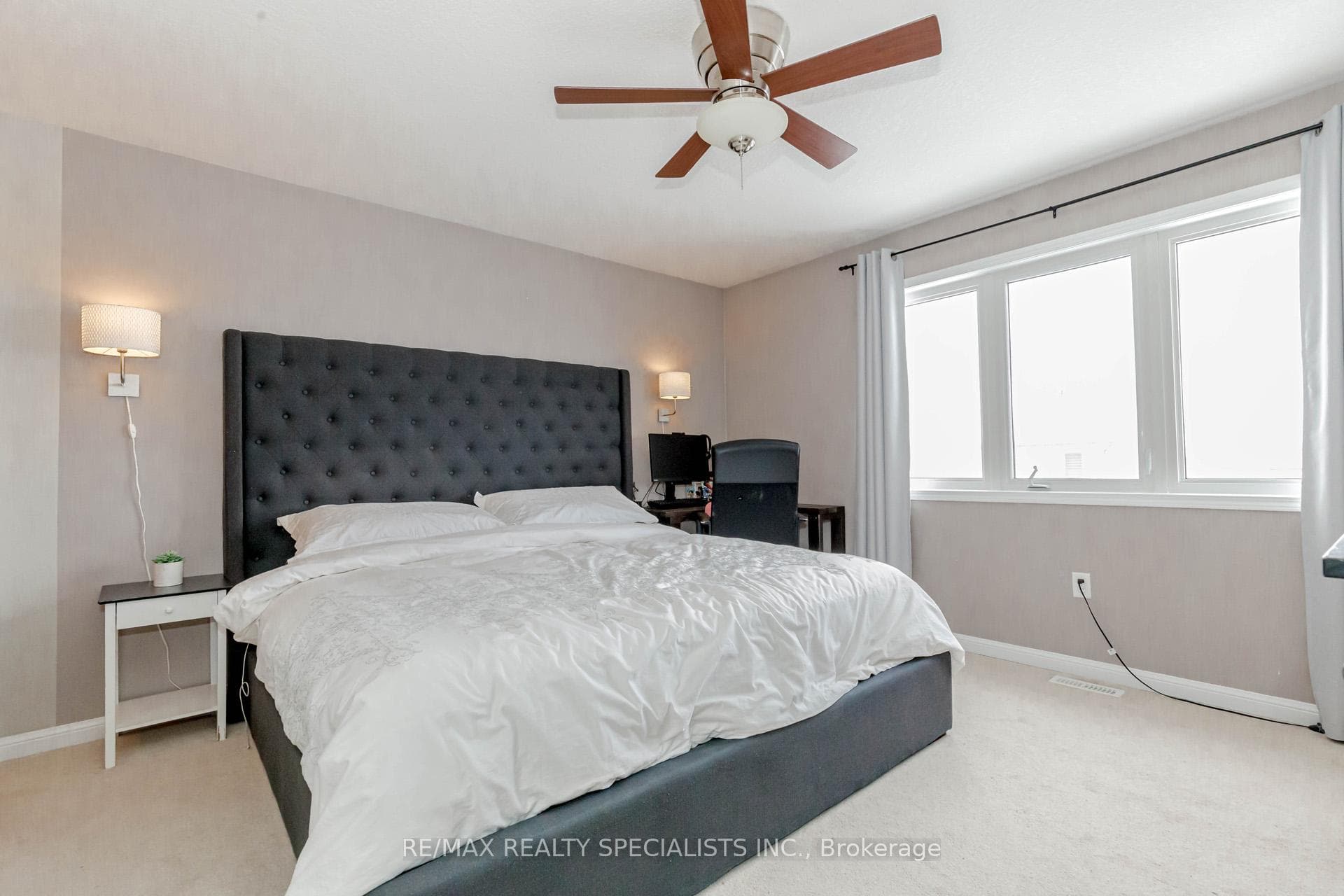 73 Holland Circle photo 21