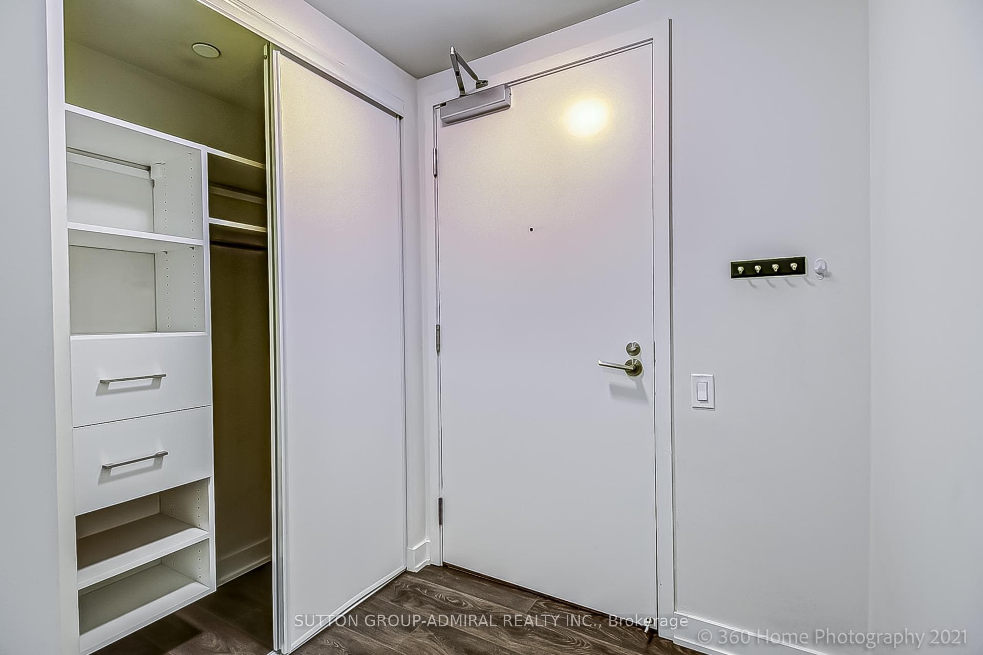 6 Sonic Way Unit 910 photo 5