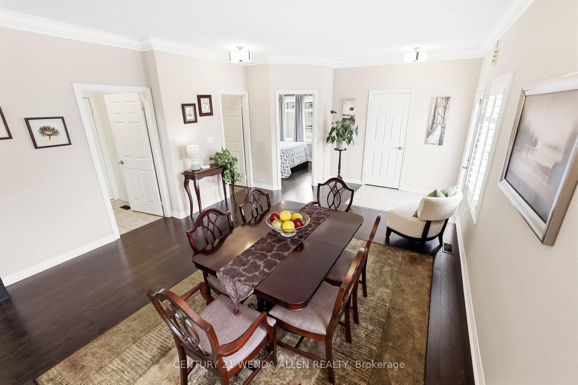 2 Rushlands Crescent photo 14