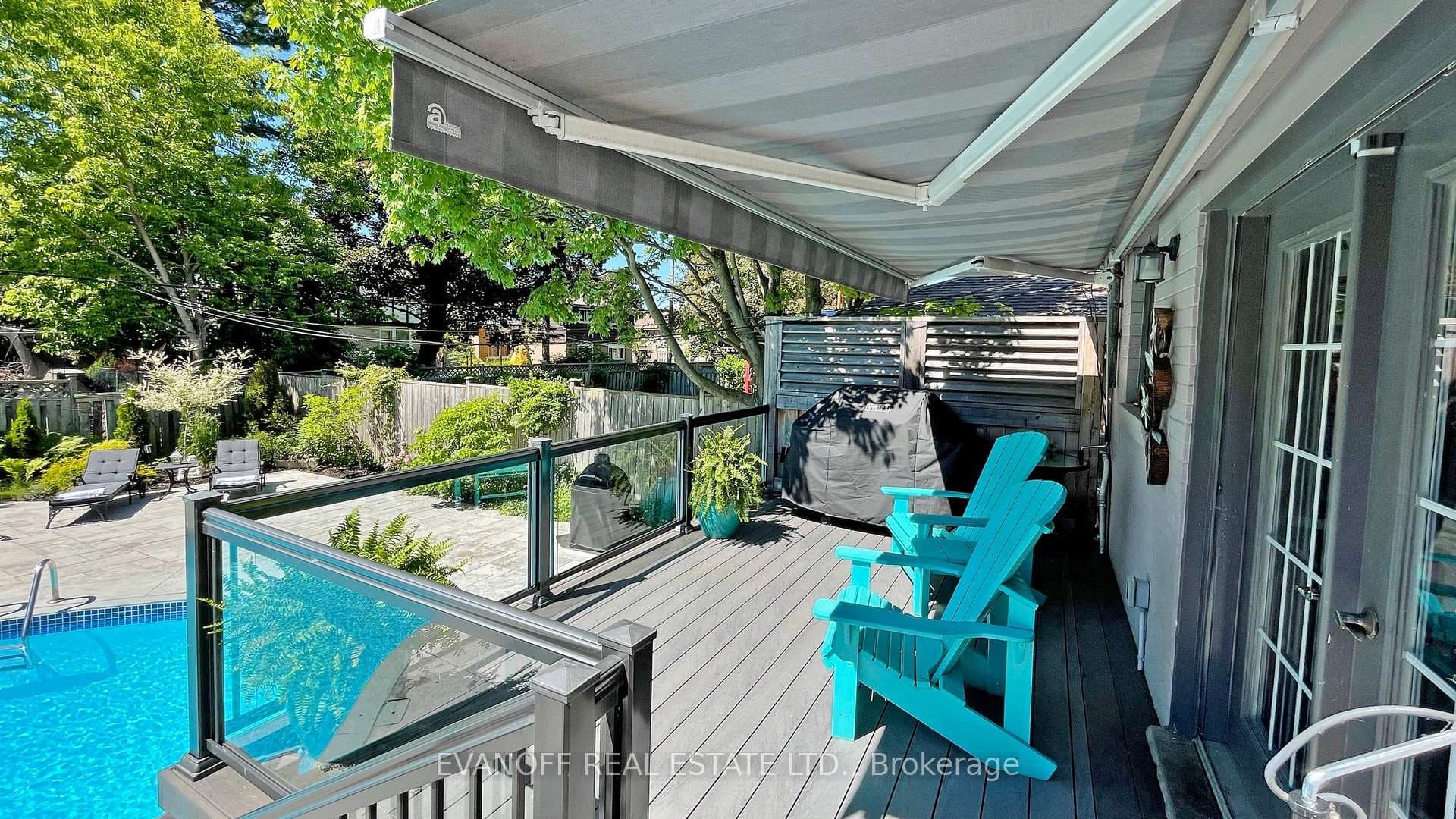 46 Bledlow Manor Drive photo 4