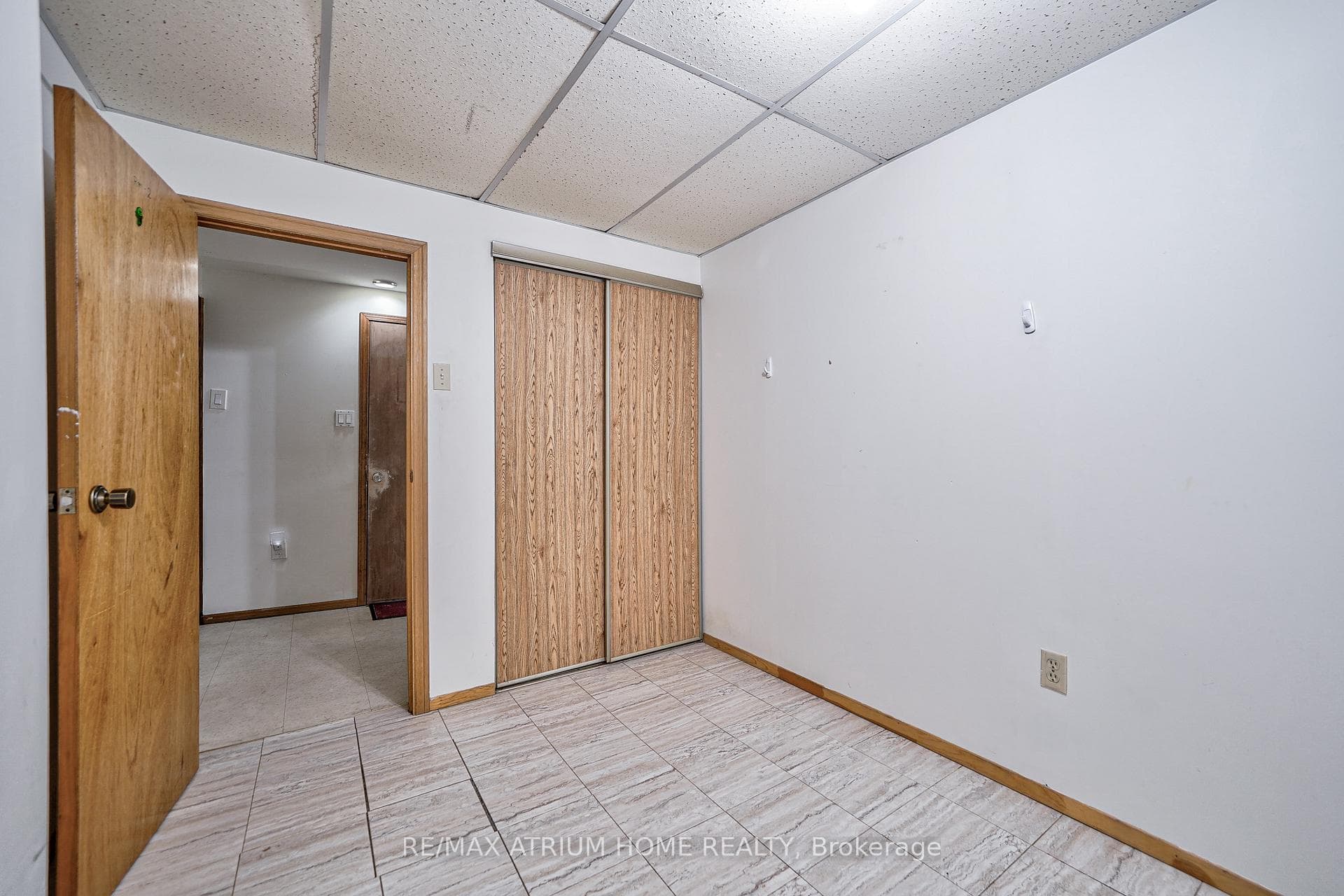 73 Massie Street photo 20