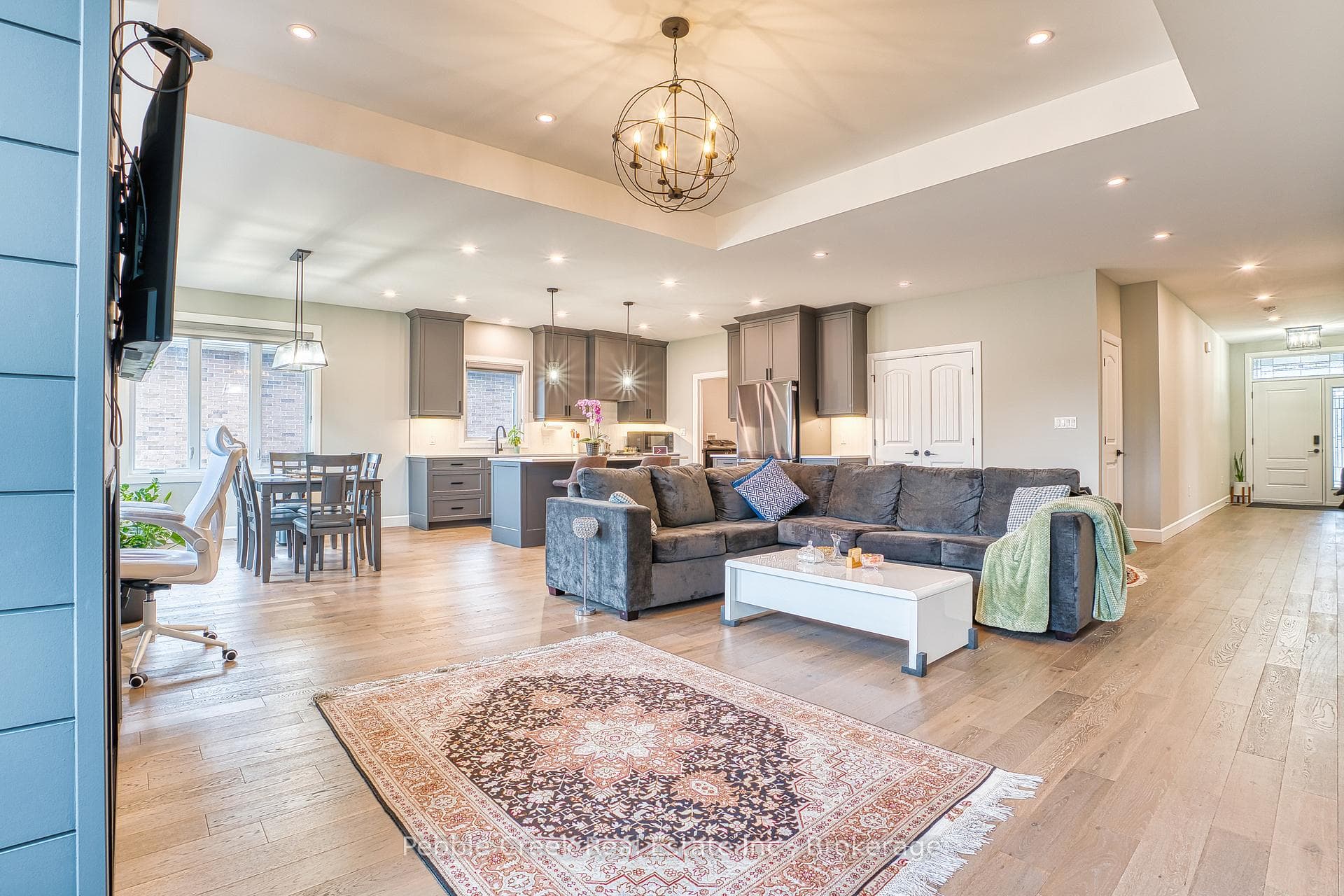 open concept kitchen/living room
