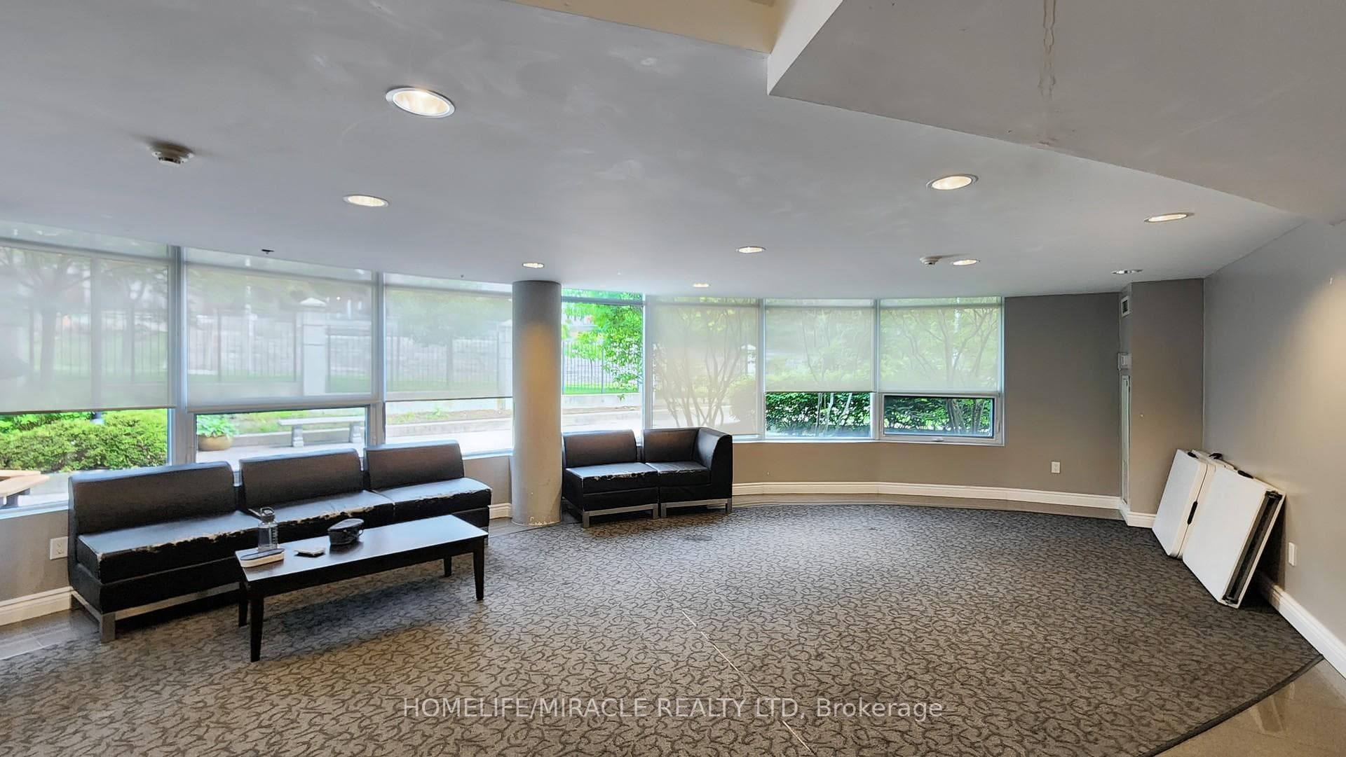 18 Valley Woods Road Unit Ph311 photo 42