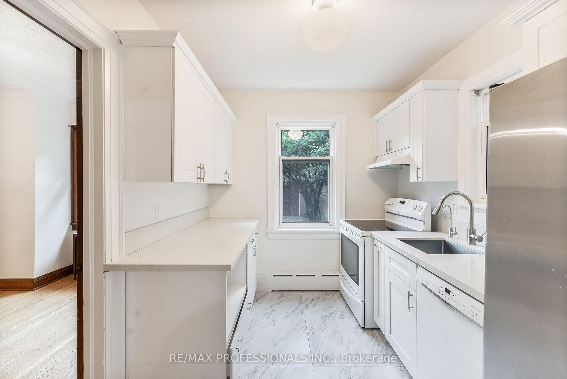 61 Methuen Avenue photo 13