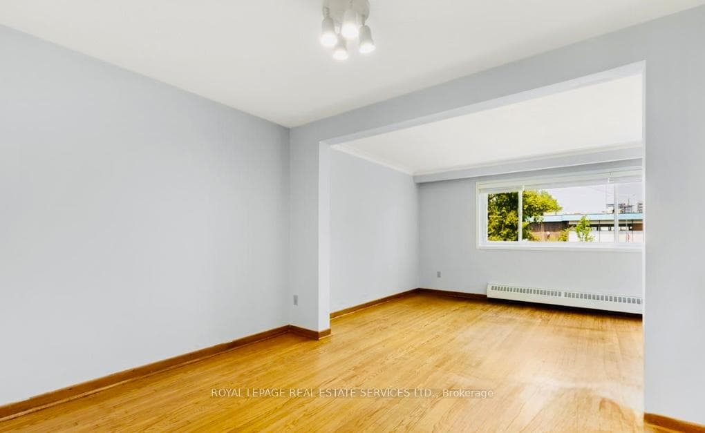 50 Peter Street Unit 2 photo 12