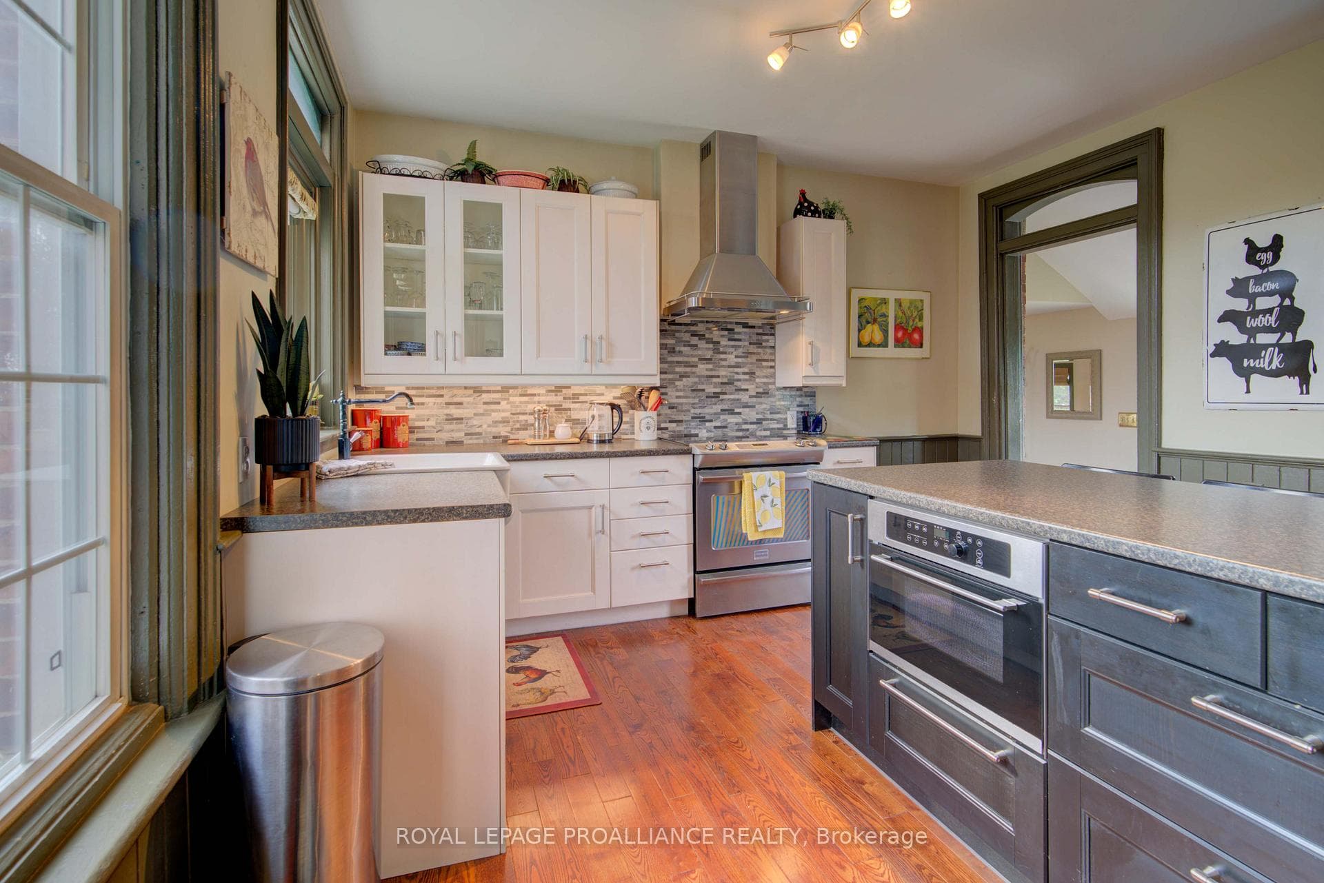 7 Drummond Street photo 20