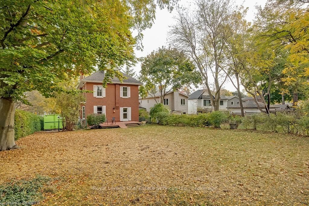 279 MACDONALD Road photo 29
