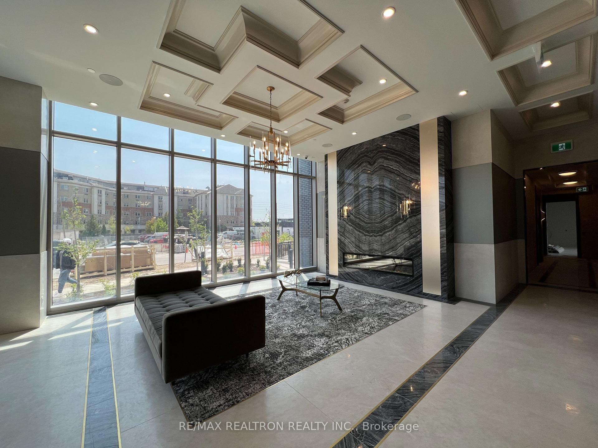 20 Gatineau Drive Unit 1105 photo 11
