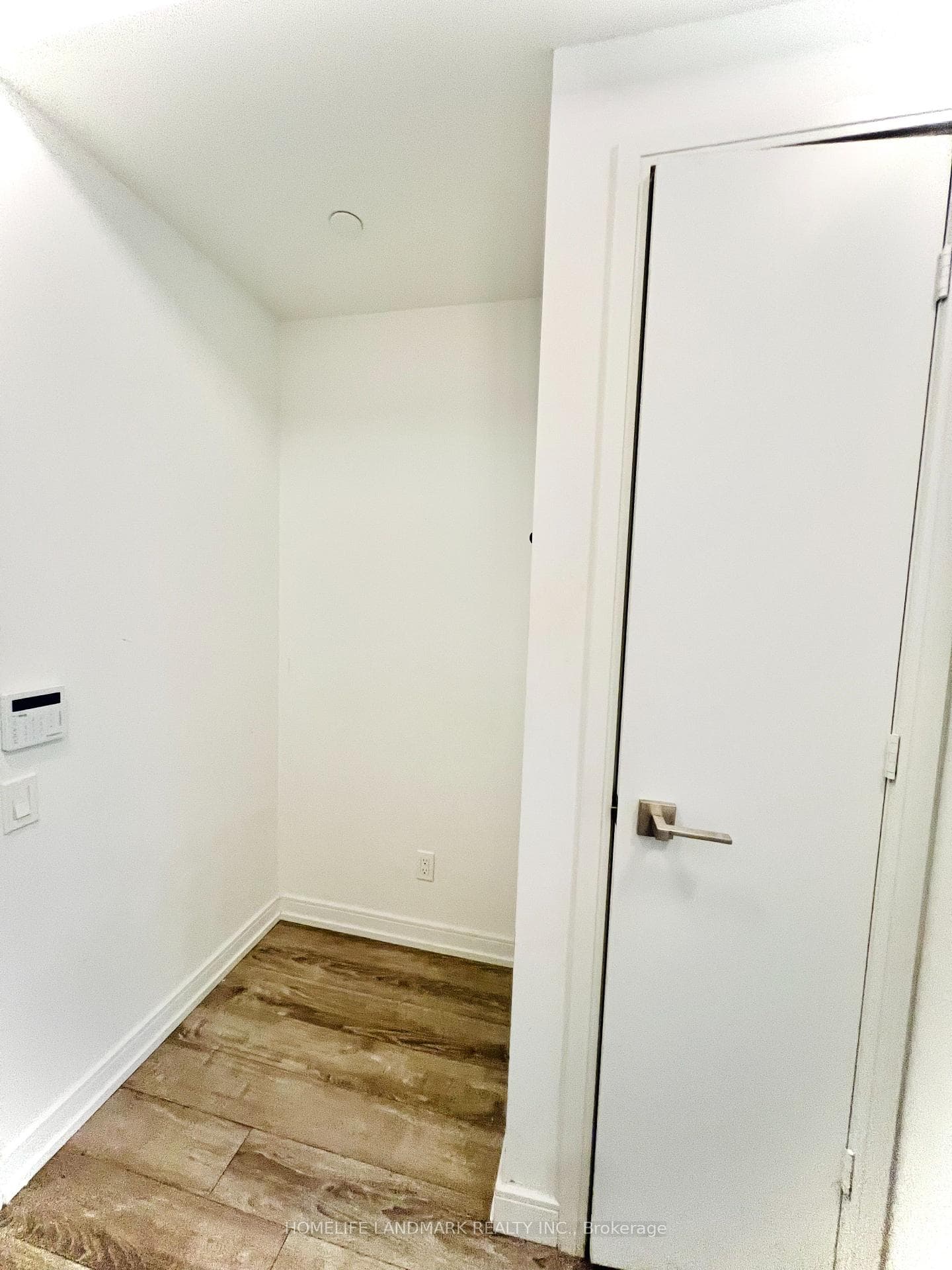 28 Wellesley Street Unit 1106 photo 15