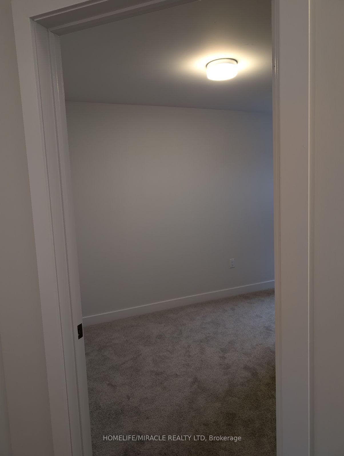 150 Brockley Drive photo 7