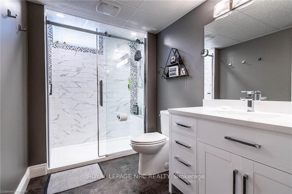 26 PAWLING Street photo 23