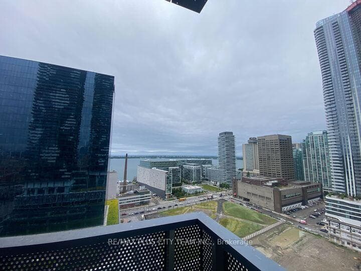 55 Cooper Street Unit 2211 photo 16