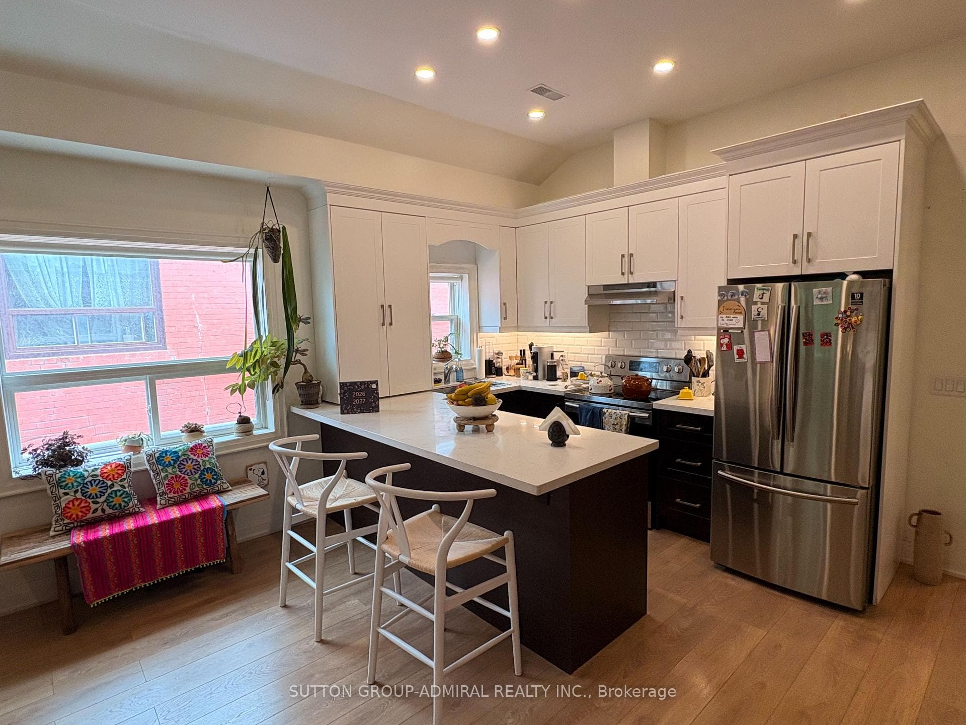 347 Northcliffe Boulevard Unit 2 photo 6