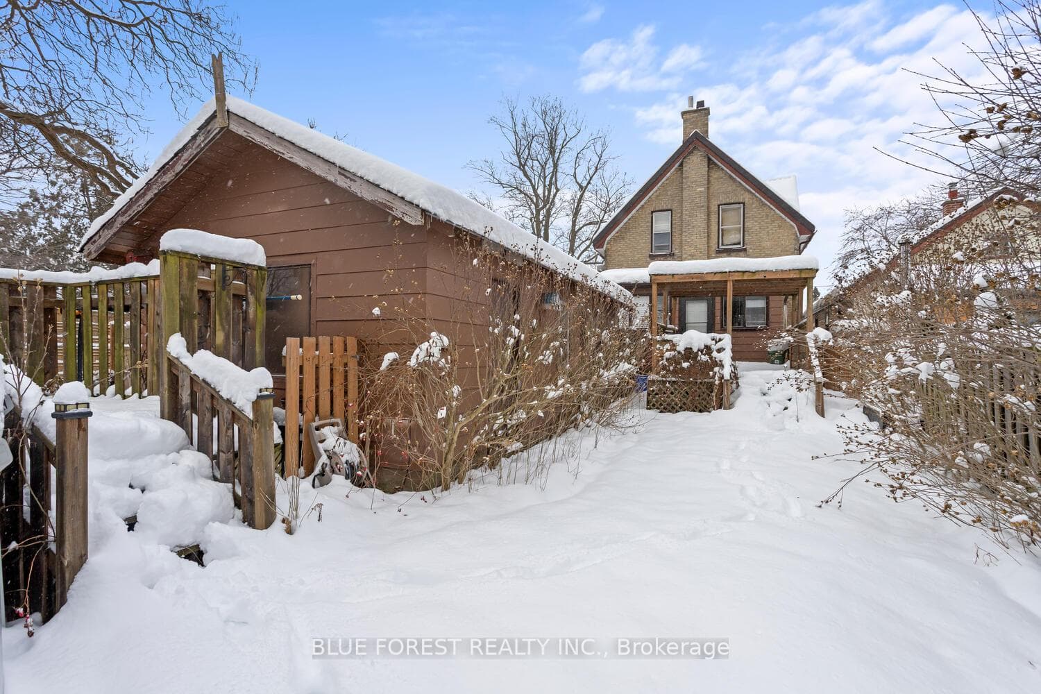 392 Spruce Street photo 37