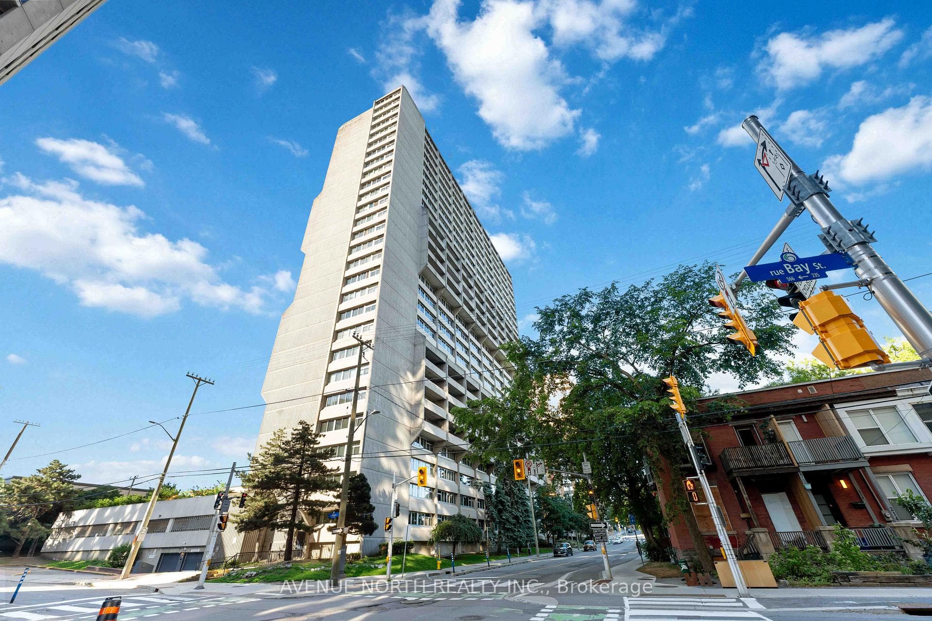 500 Laurier Avenue Unit 908 photo 3