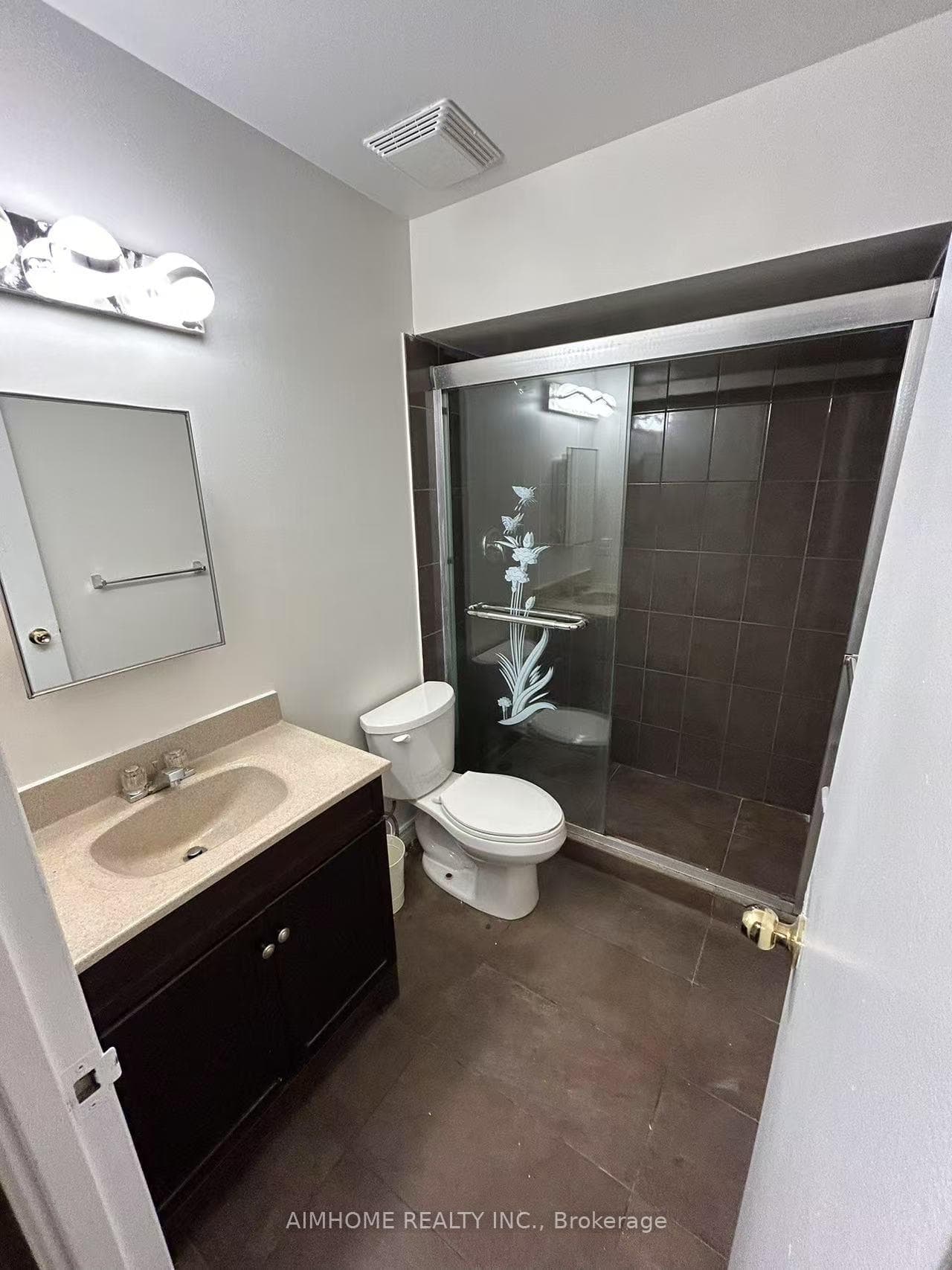 165 Cherokee Boulevard Unit 286 photo 9