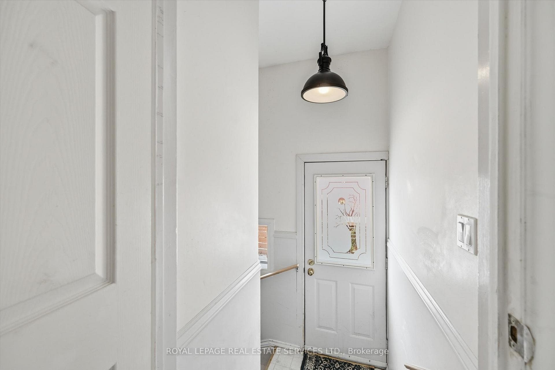 Access to the Side Yard and Basement