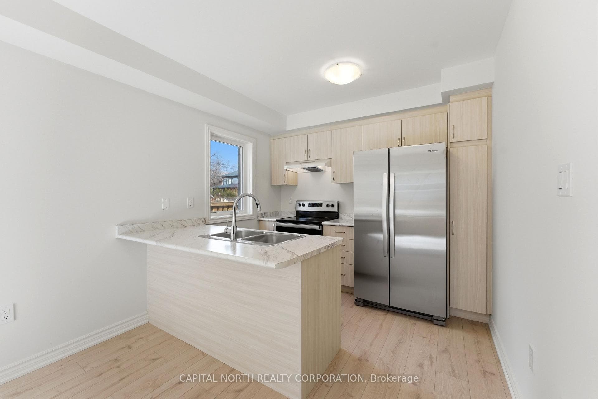 54 Touraine Avenue Unit 4 photo 7