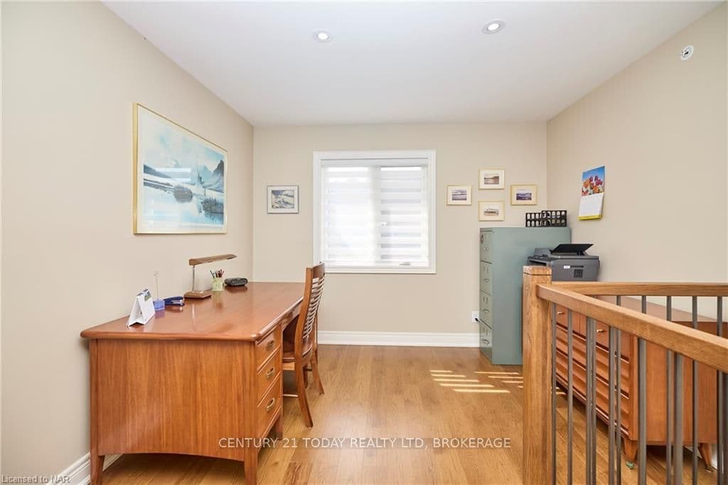 3 PIERPORT N/A photo 26