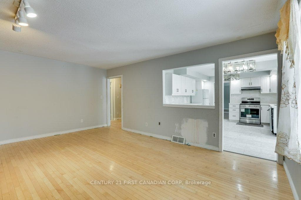 14 Donnybrook Road photo 11