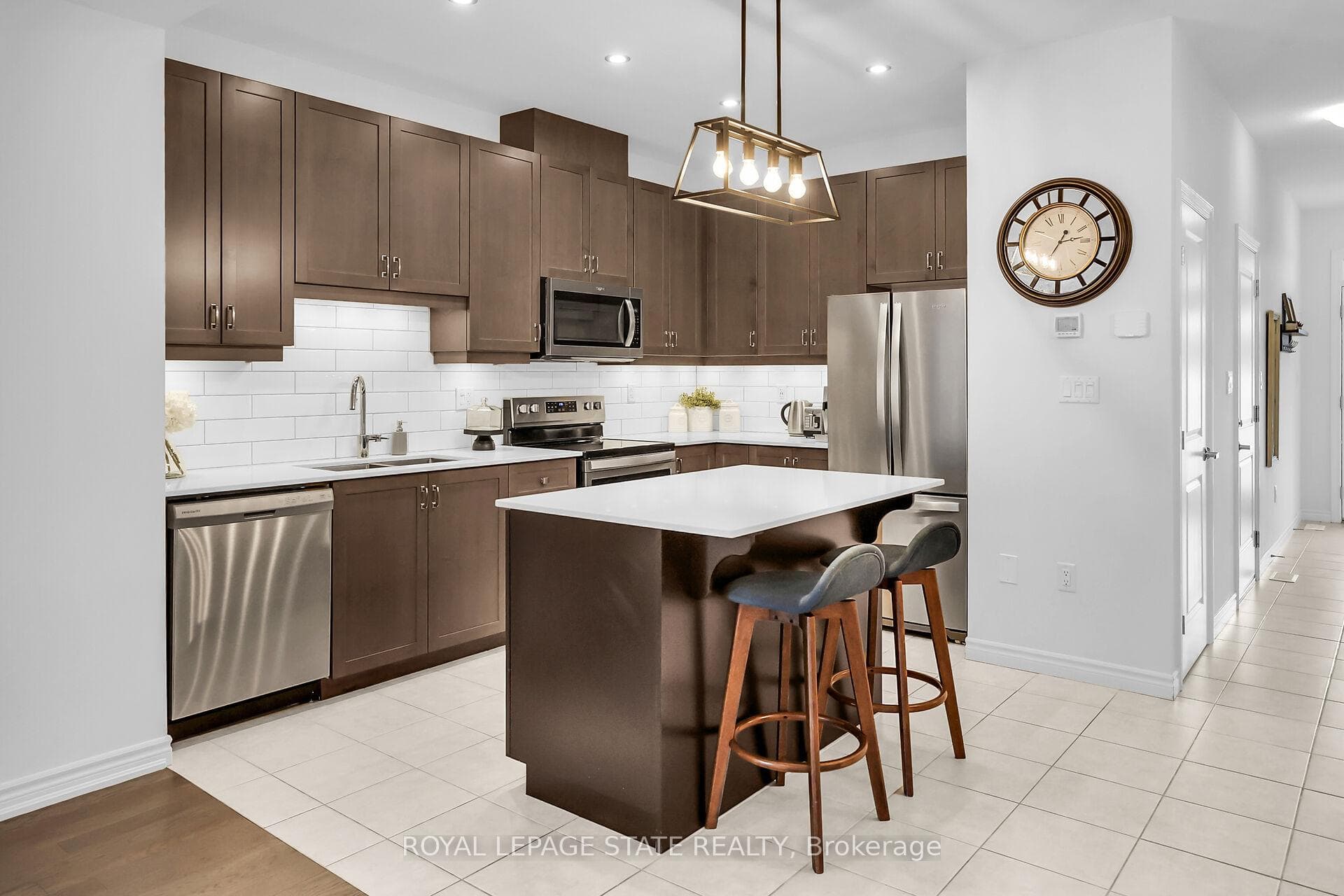 4165 Cassandra Drive photo 11