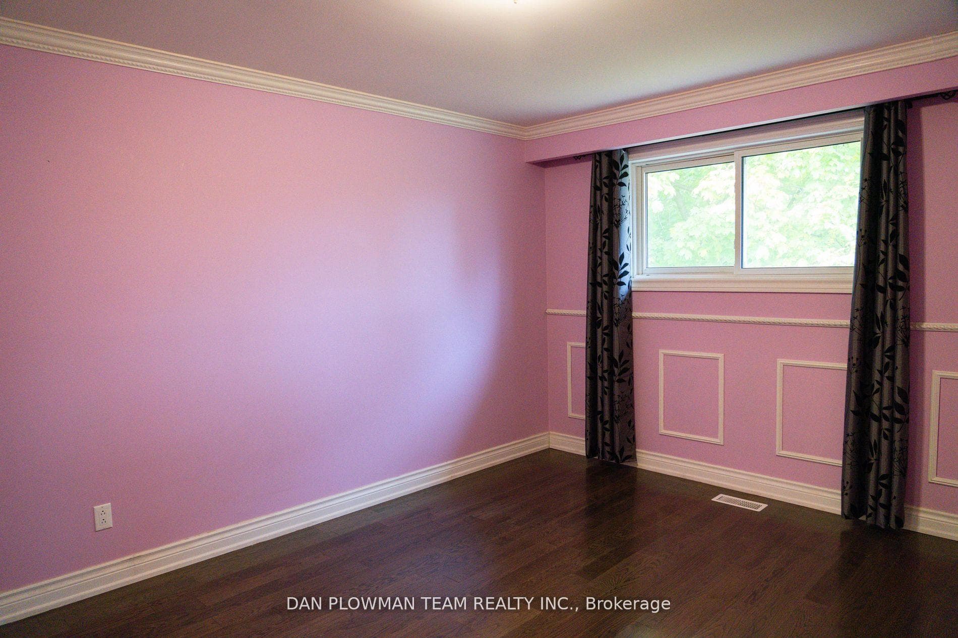 7 Berkham Road photo 11