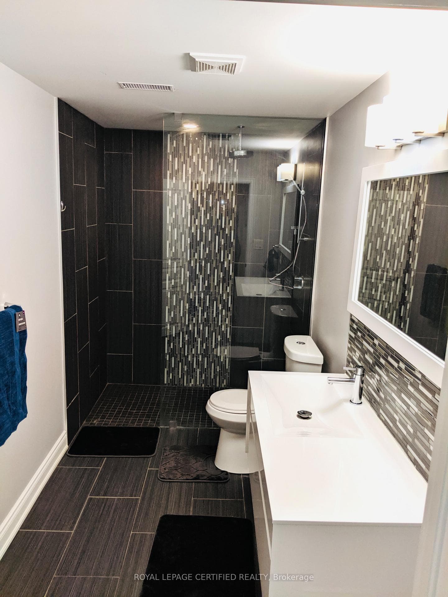 41 Danby Street photo 44