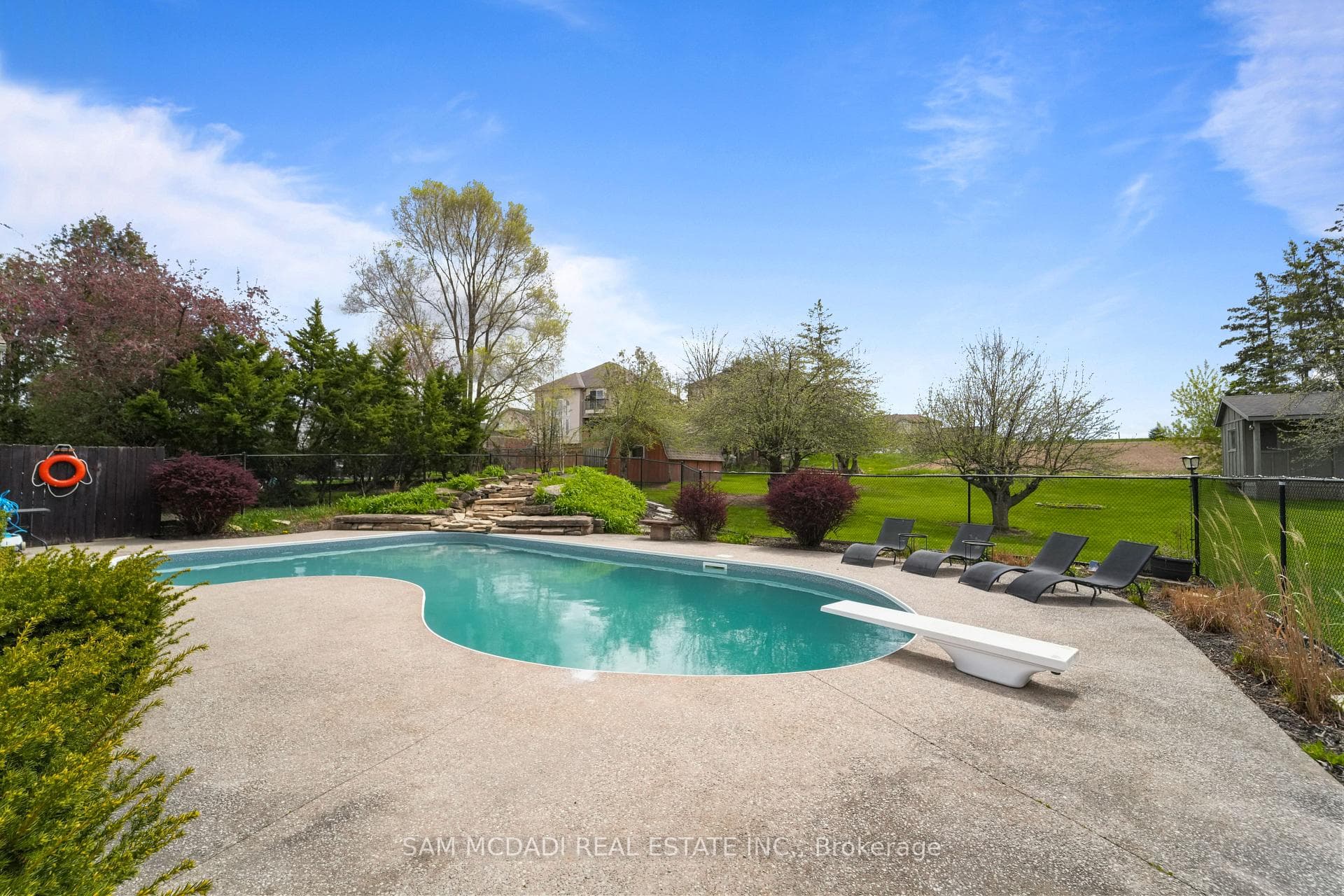 477 Fairview Street photo 46