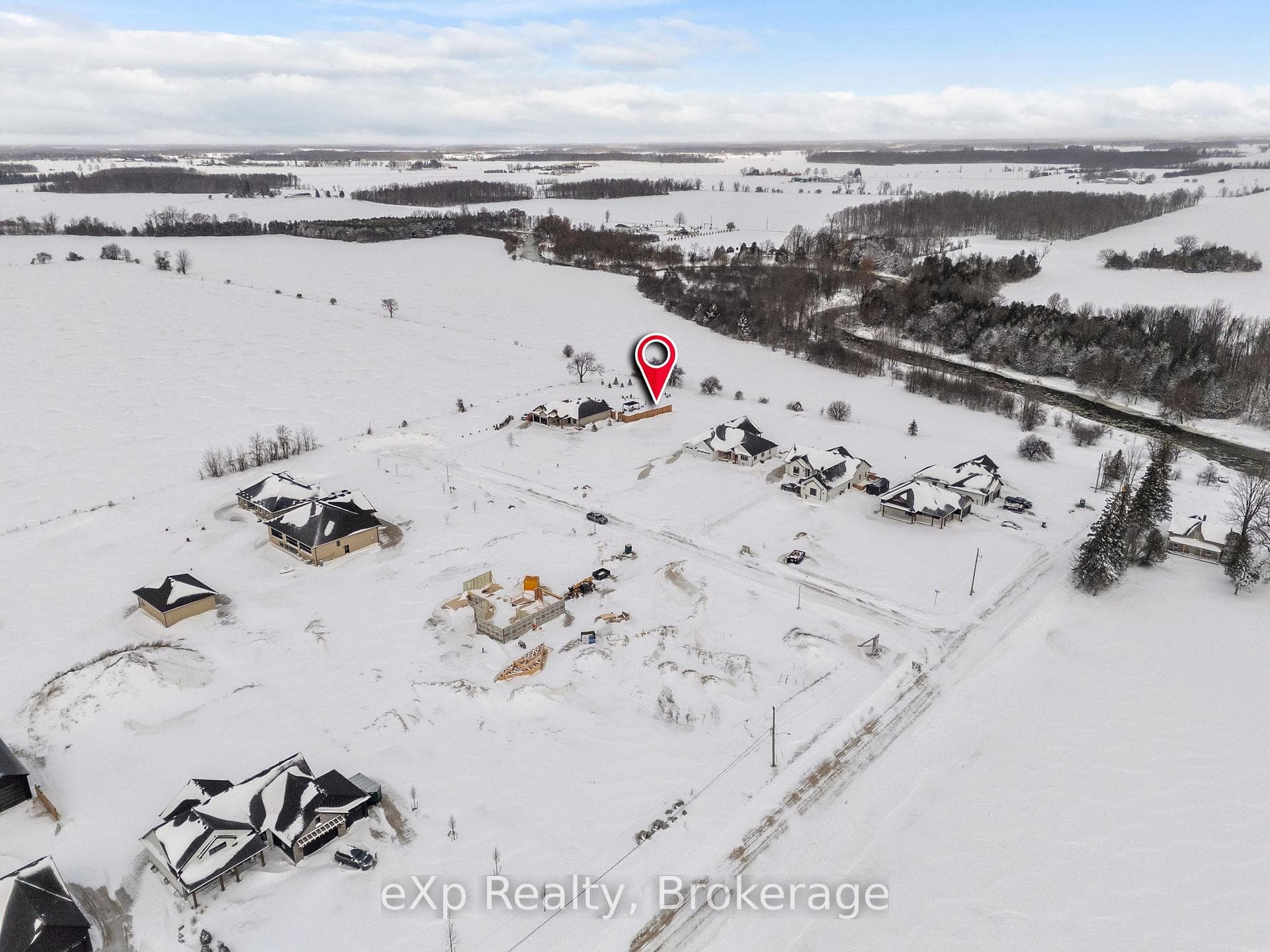 43712 ADELAIDE Street photo 3