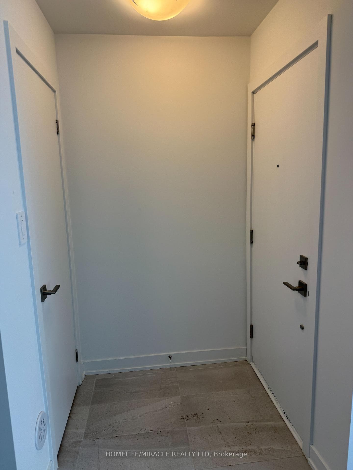 25 Romilly Avenue Unit 1 photo 18