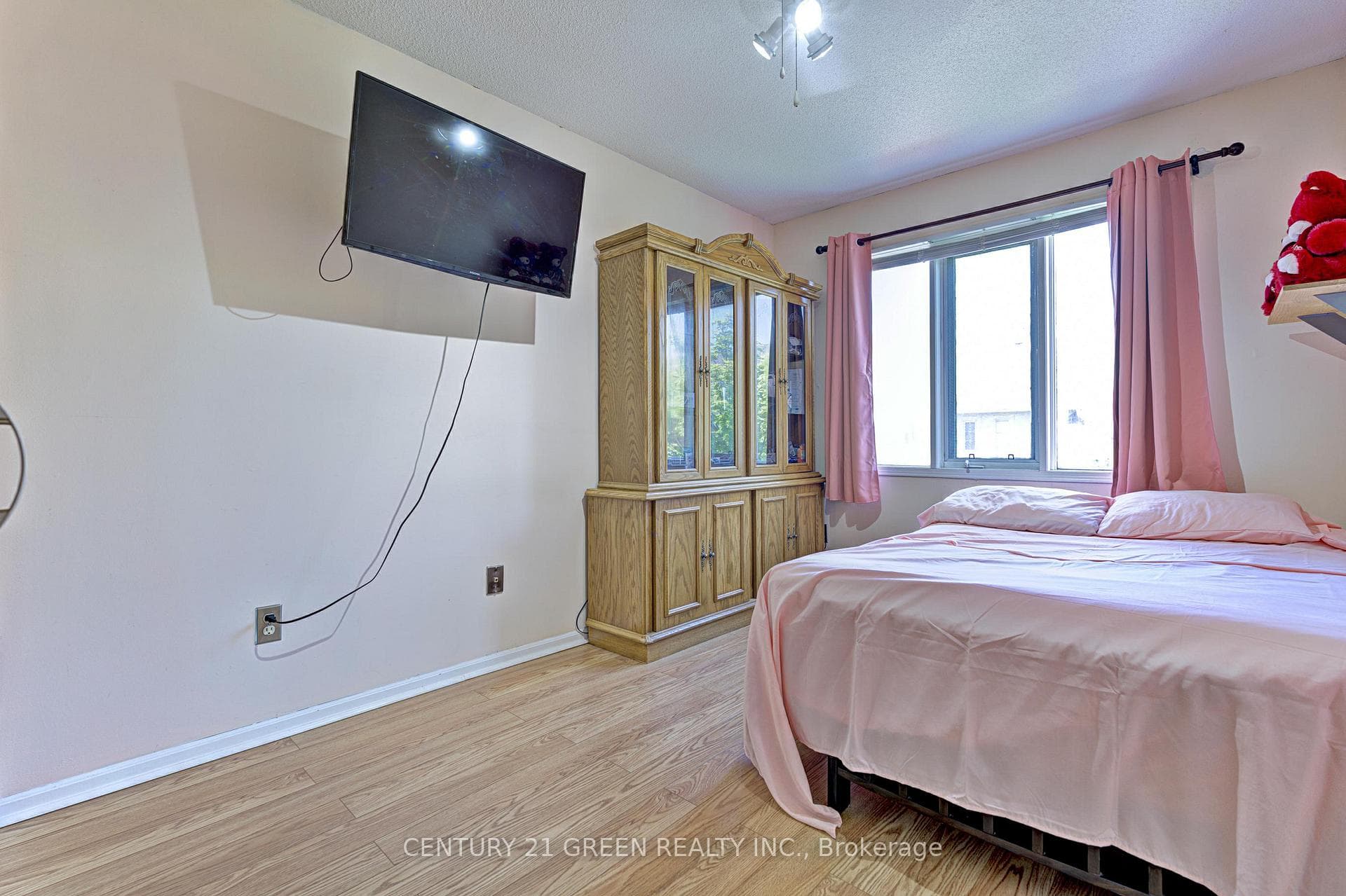 1050 Bristol Road Unit 47 photo 13