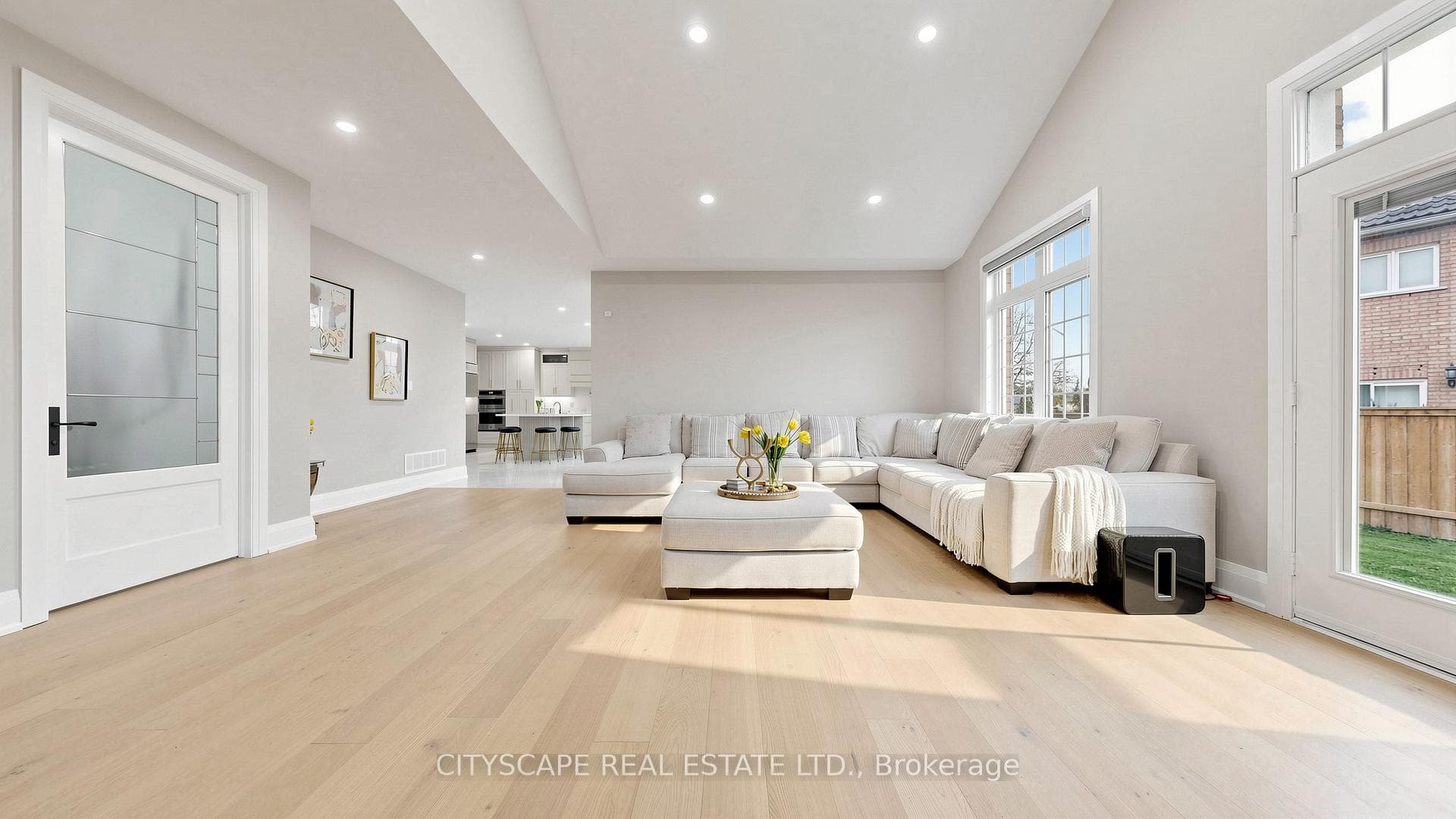 5 Lemsford Drive photo 11