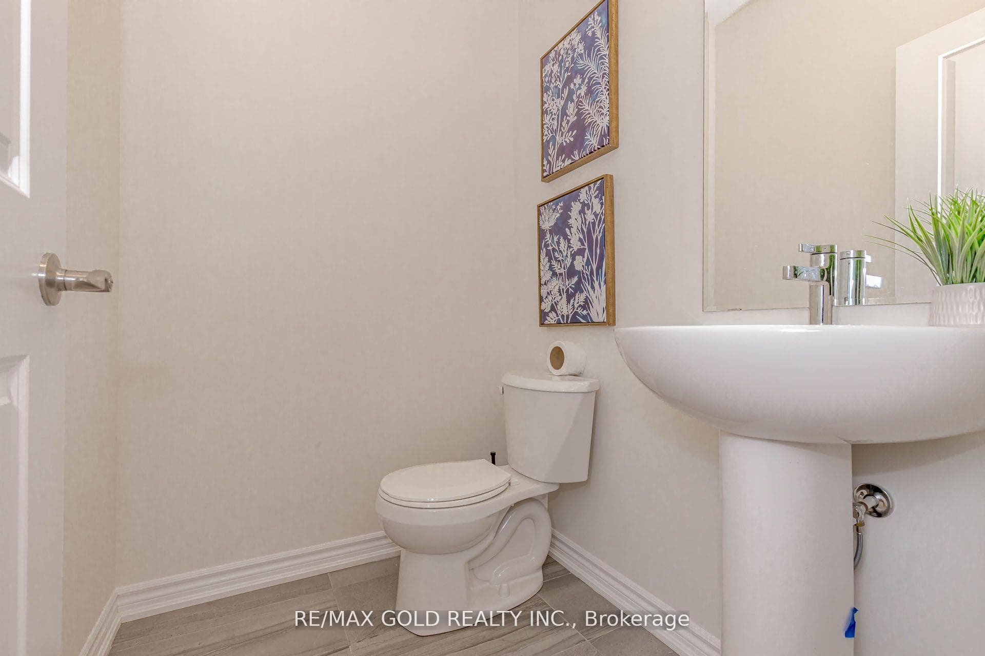 4 Heming Street photo 25
