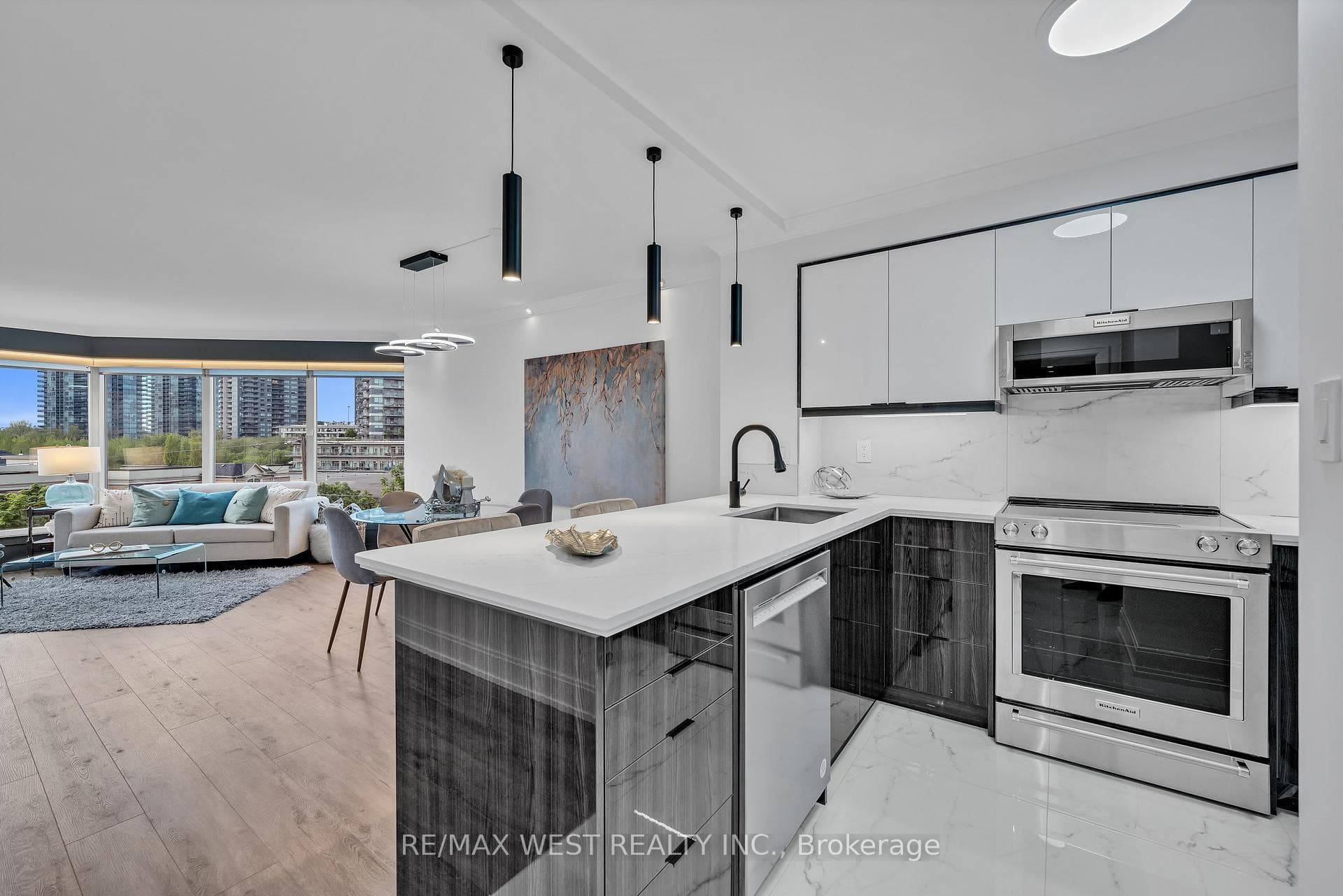 2269 Lakeshore Boulevard Unit 604 photo 18