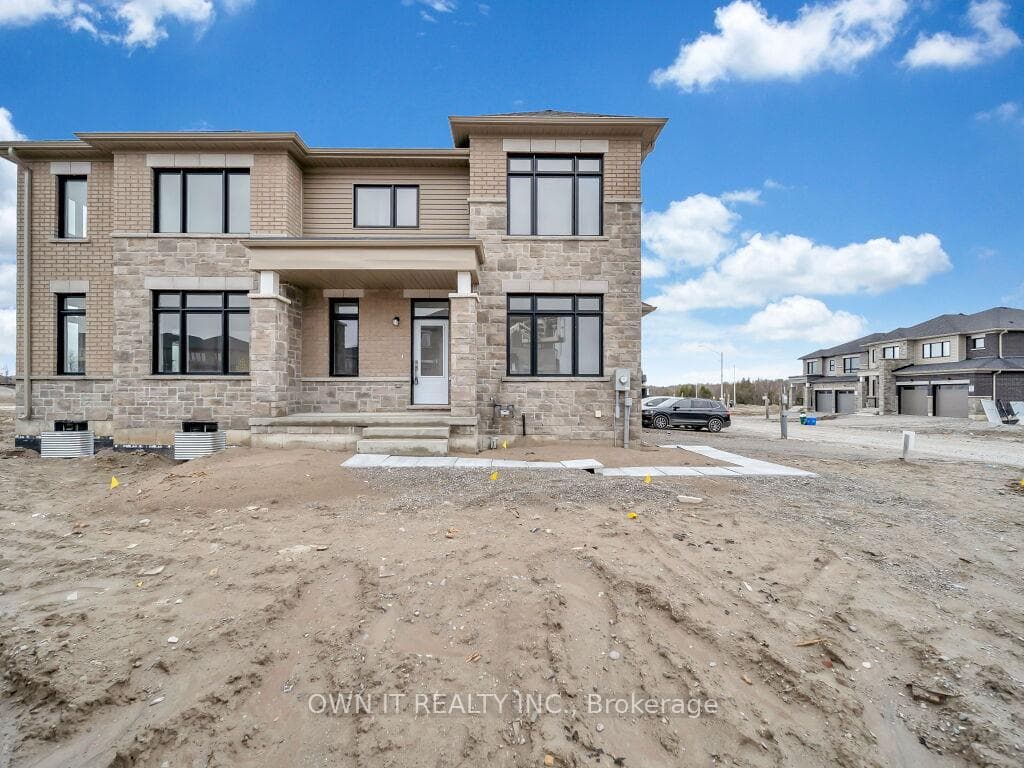 97 Thicketwood Avenue photo 1