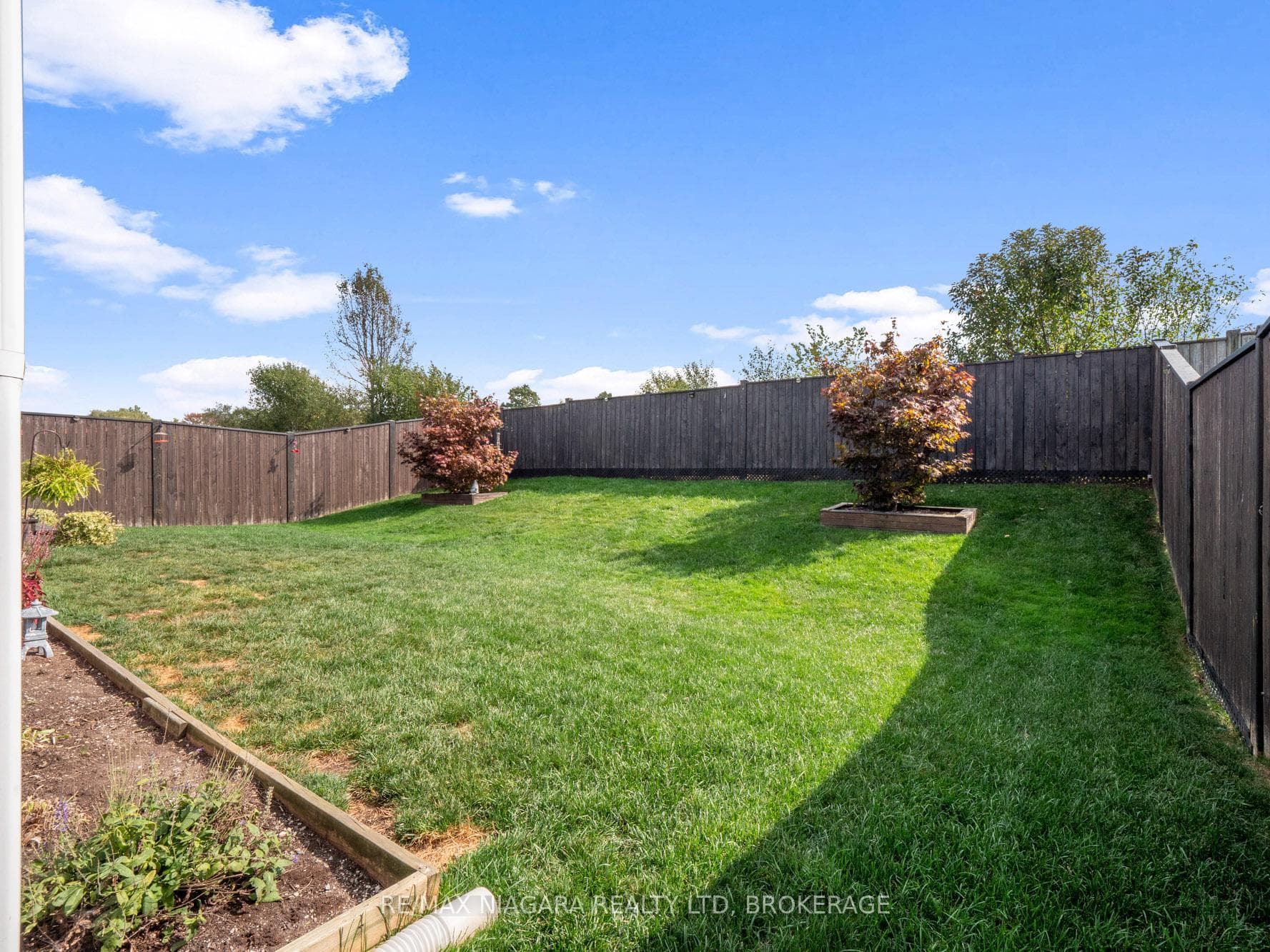 3597 Carver Street photo 28