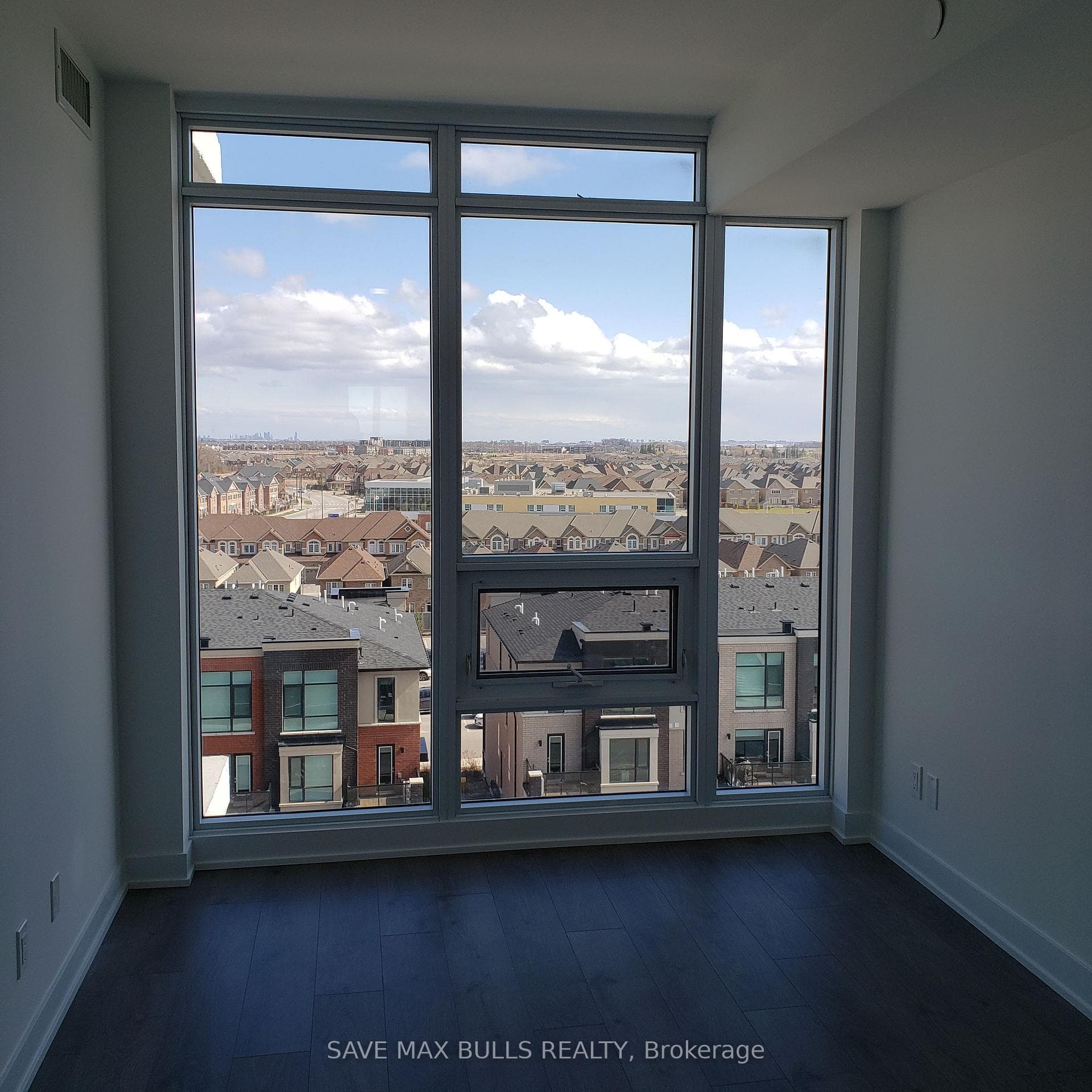 180 Veterans Drive Unit 706 photo 15