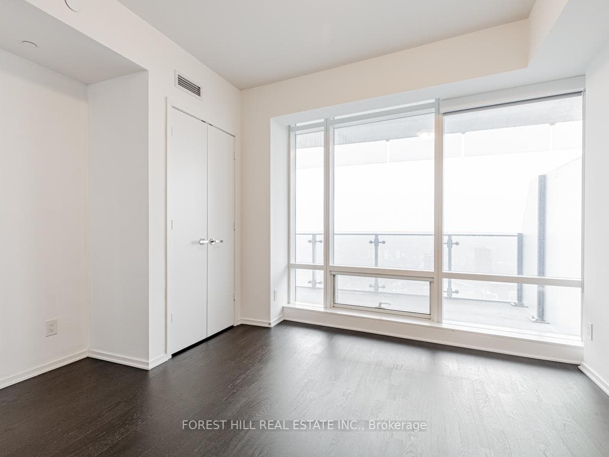 1 Bloor Street Unit 6301 photo 13
