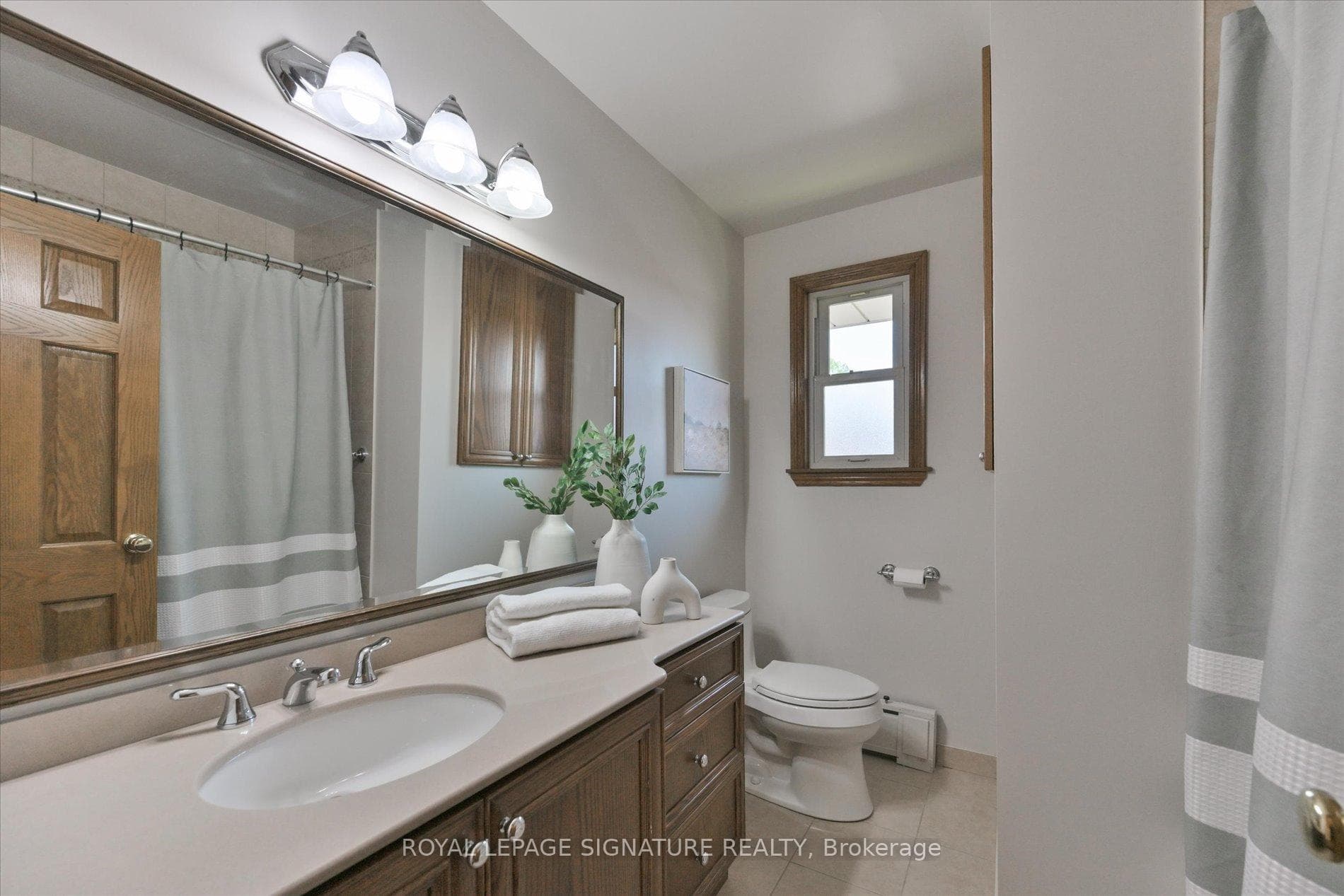 4-piece bathroom
