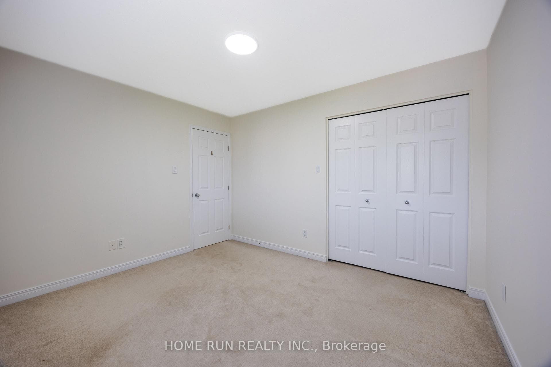 281 Goldridge Drive photo 35
