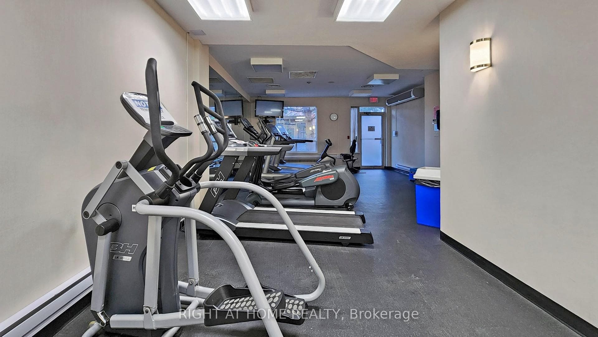 35 Empress Avenue Unit 207 photo 36