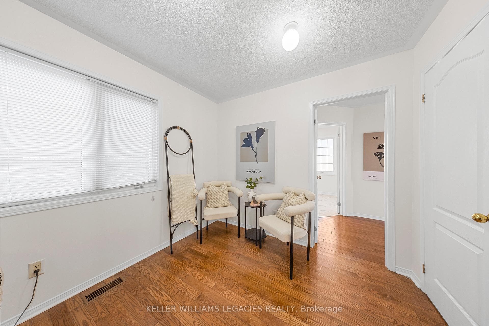 Upper Hallway Loft/Office