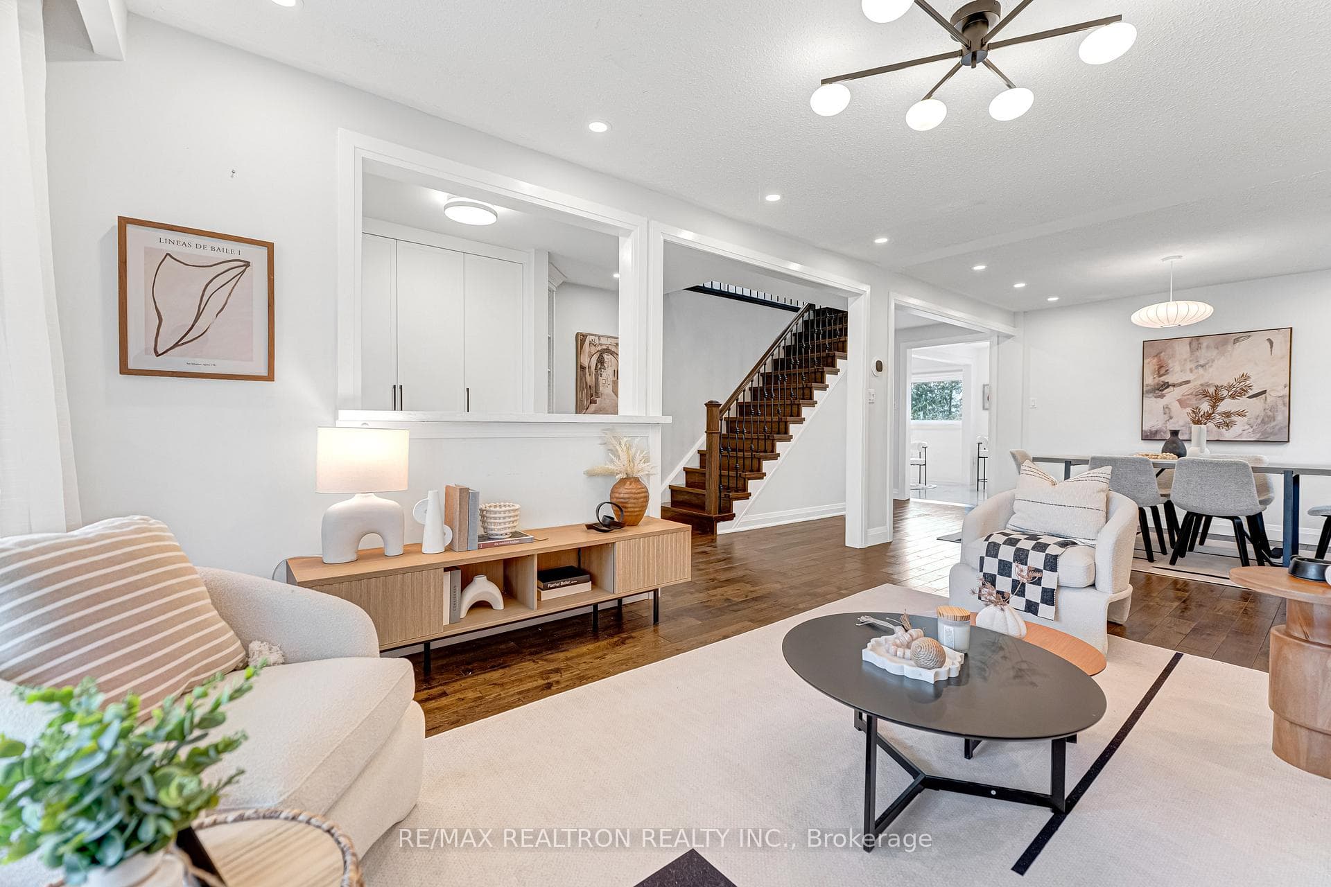 41 Ferrah Street photo 8
