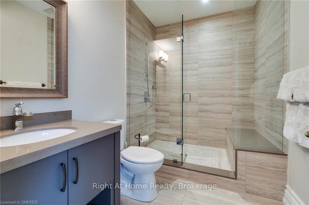 298 FELAN Avenue photo 44