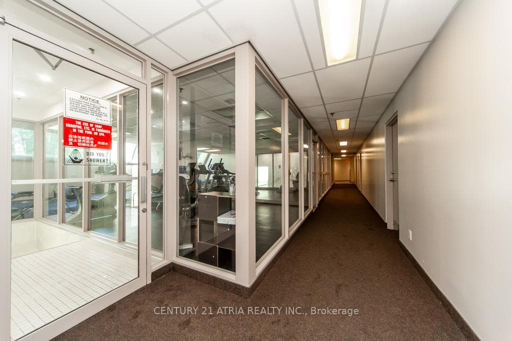 4725 Sheppard Avenue Unit 301 photo 35