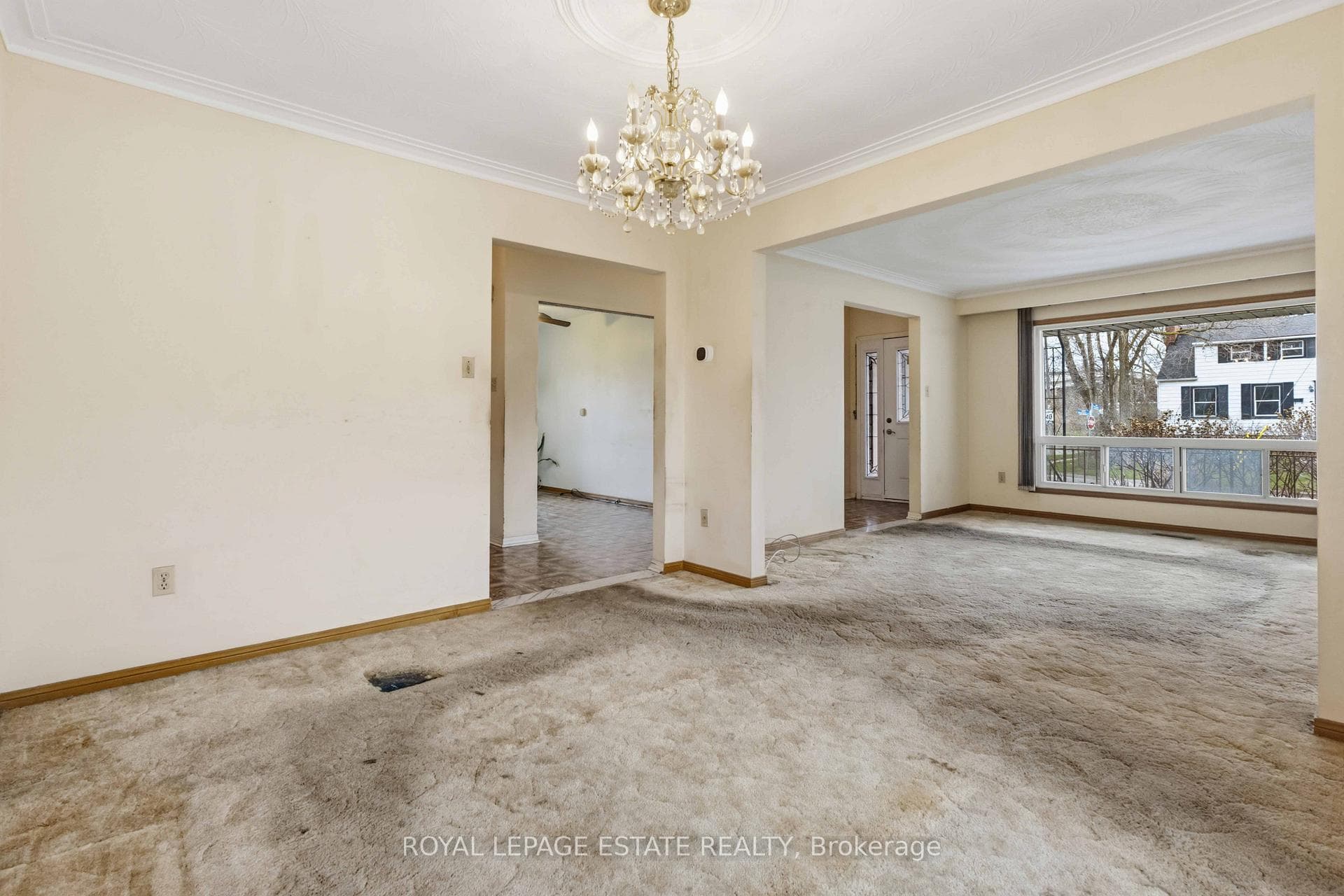 20 Davidson Avenue photo 6