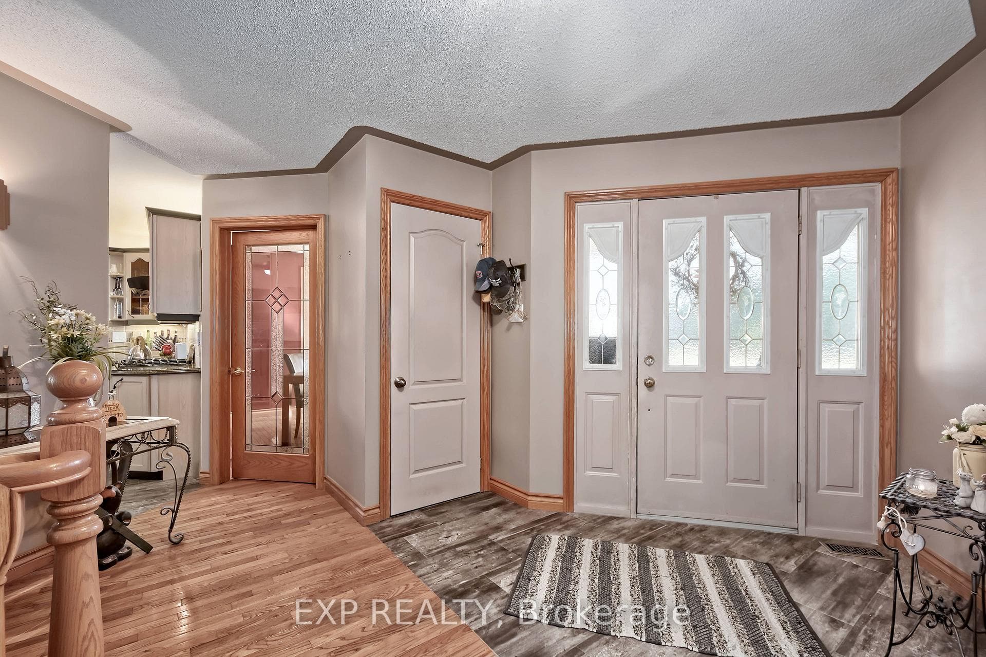 57186 Eden Line photo 17