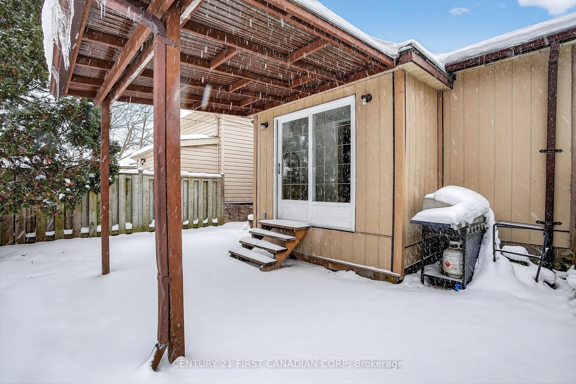 150 Colborne Street photo 30