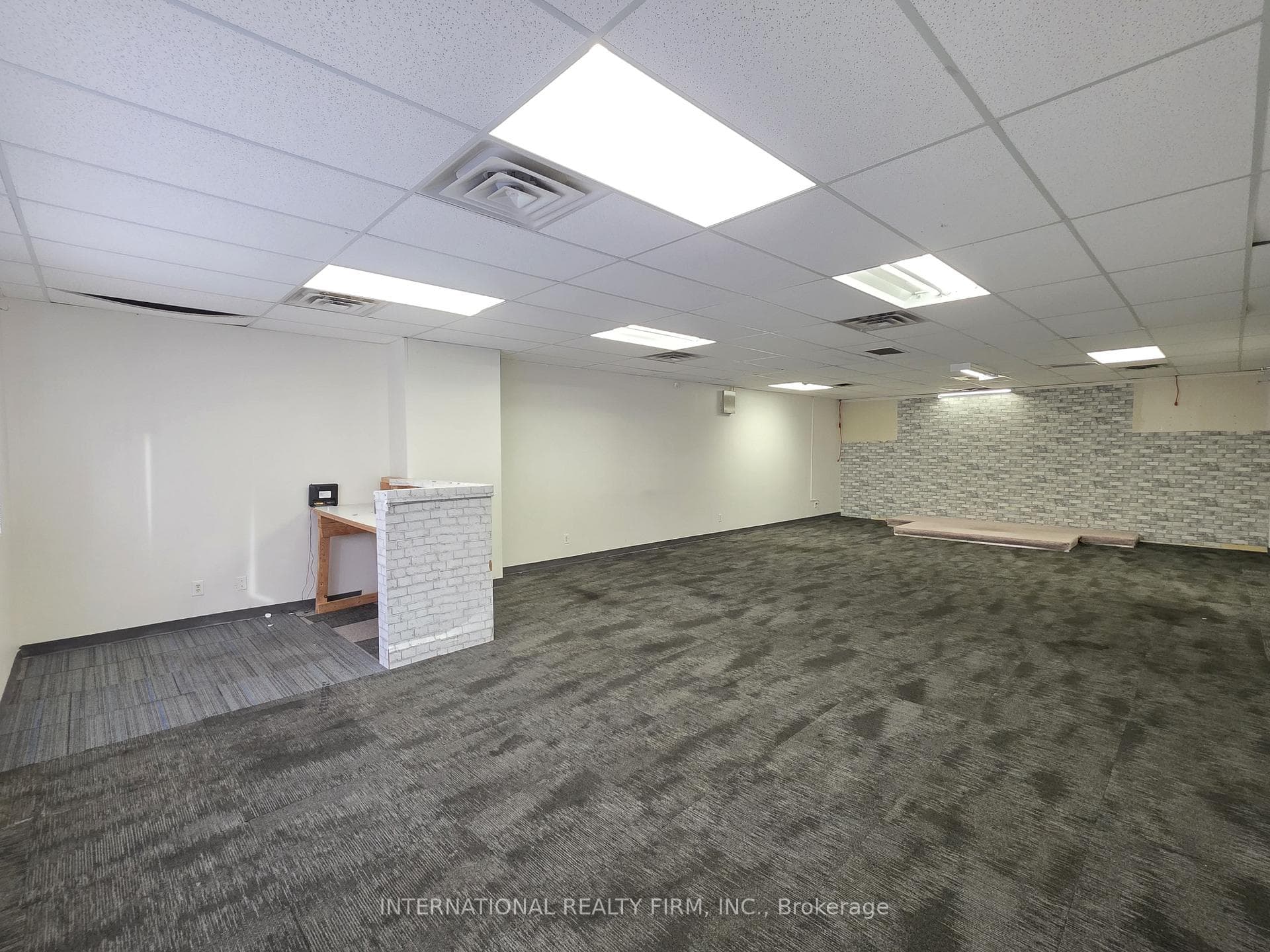 3033 Carling Avenue Unit 206-207 photo 9