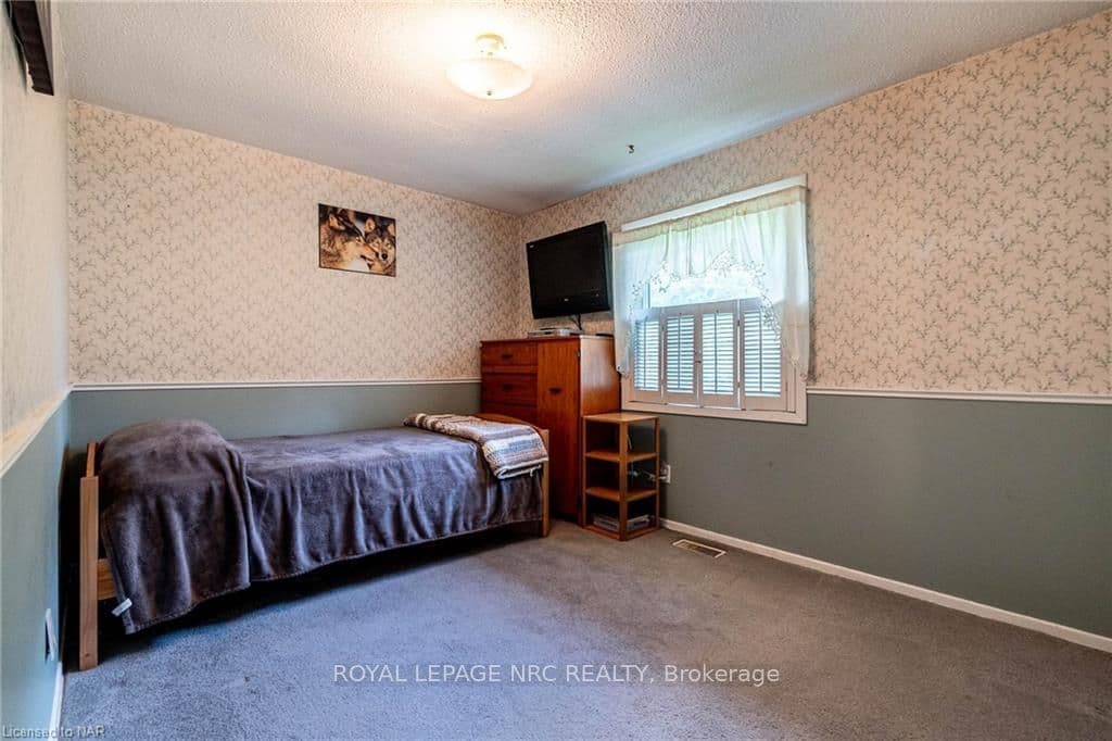 4207 BRIARWOOD Avenue photo 13